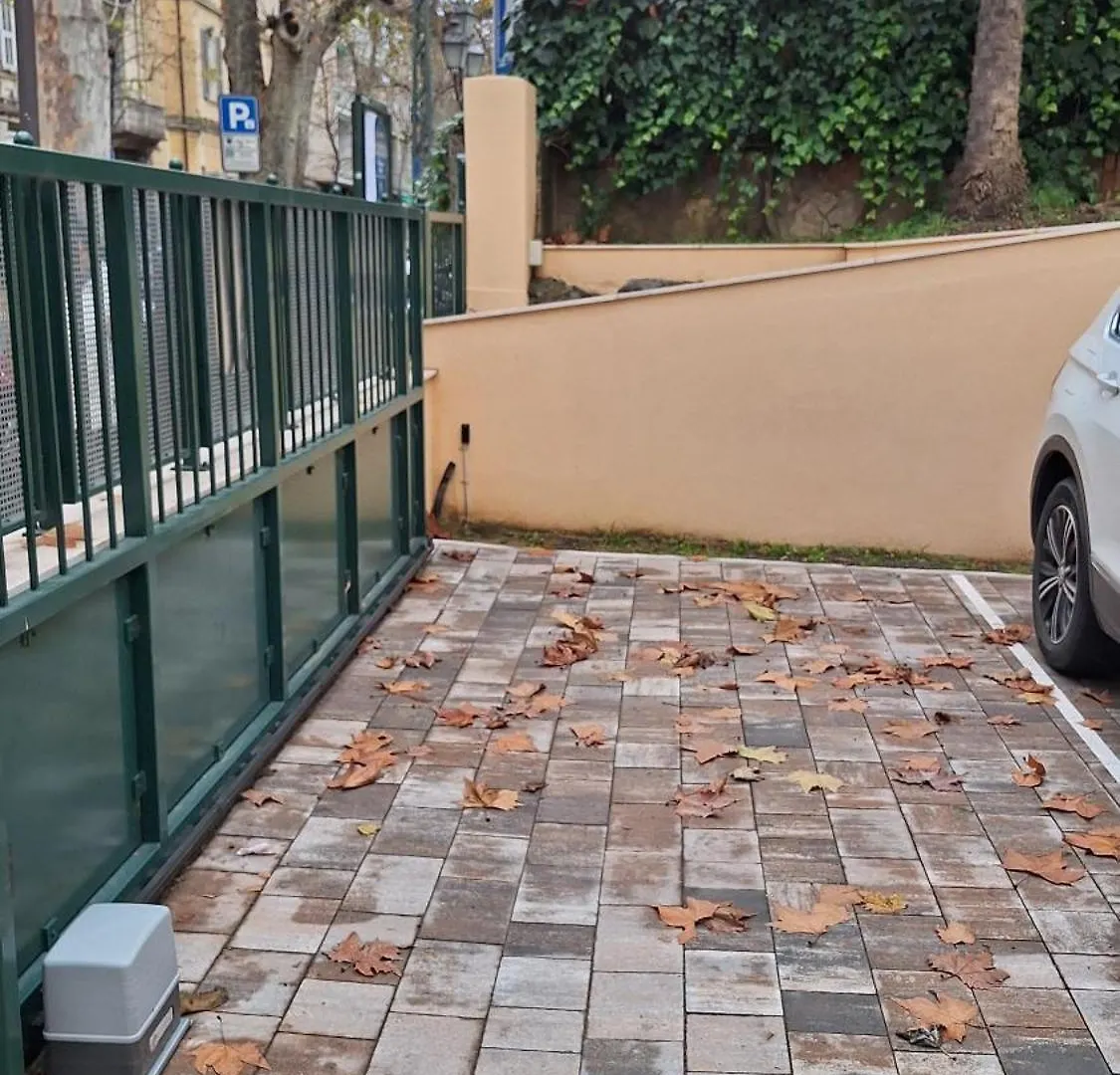 Platani Del Corso - Attico Con Parcheggio Privato Apartment Sanremo